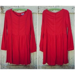 Boutique Long-Sleeve Red Inset Lace Dress
